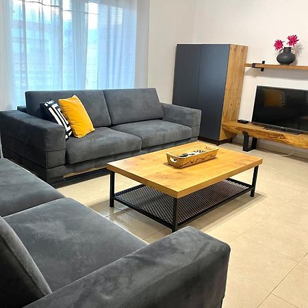 Onar Luxury Apartment Néa Péramos Exterior foto